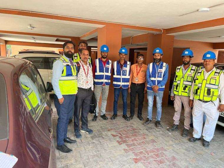 Mezux Touch liaison team coordinating right of way approvals with authorities